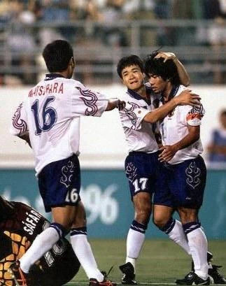 Maillot extérieur Japon 1998 - Rétro