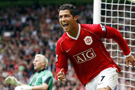 Manchester United 06–07 - Maillot rétro