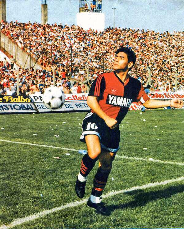 Newell's Old Boys 93-94 - RetroJersey