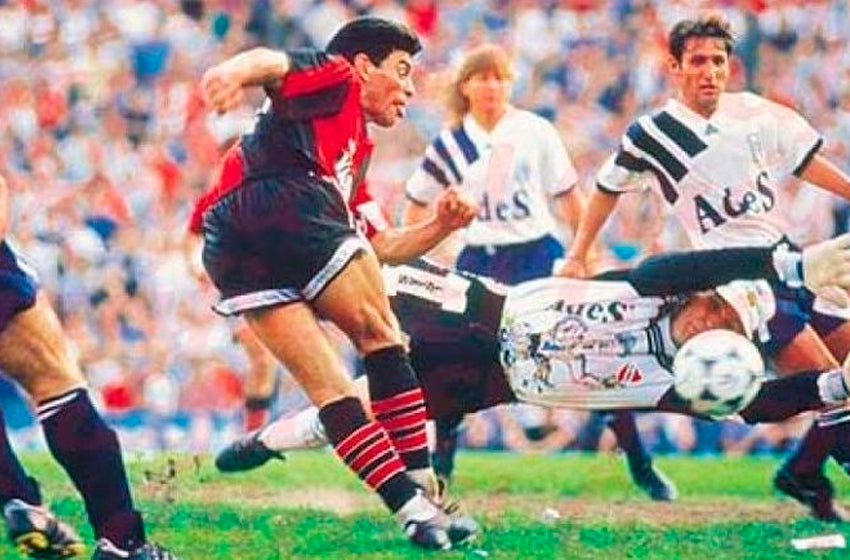 Newell's Old Boys 93-94 - RetroJersey
